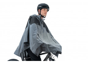 GRAVEL Utility Poncho Safety 3 5